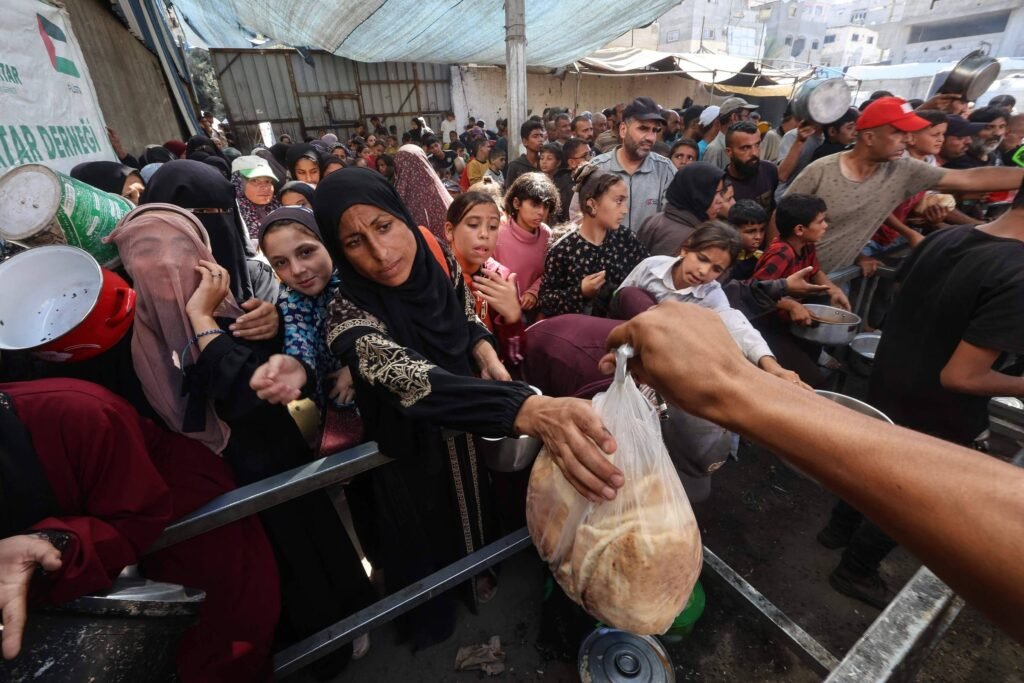 Guerra em Gaza testa limites de organizações humanitárias - 16/10/2025