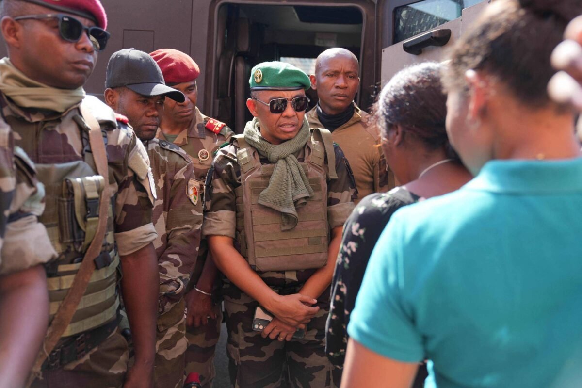Madagascar: Militar que tomou poder nega golpe de Estado -
