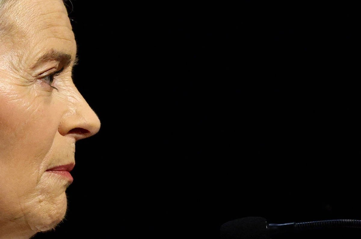 Presidente da Comissão Europeia sobrevive a mais duas moções de