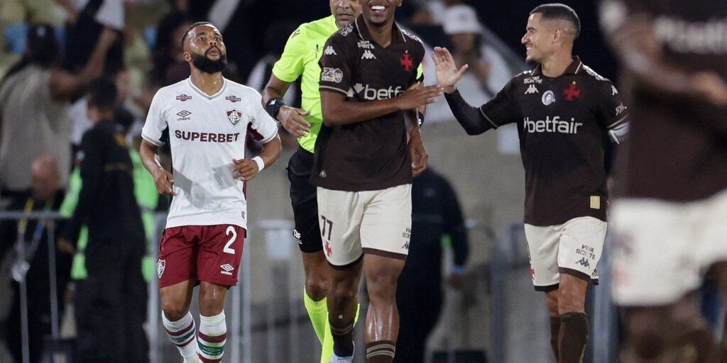 Rayan decide mais uma vez e Vasco derrota o Fluminense