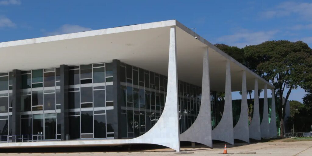 STF tem 2 votos para manter desativado sistema de controle
