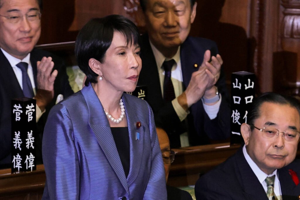 Sanae Takaichi é eleita primeira-ministra do Japão - 21/10/2025 -