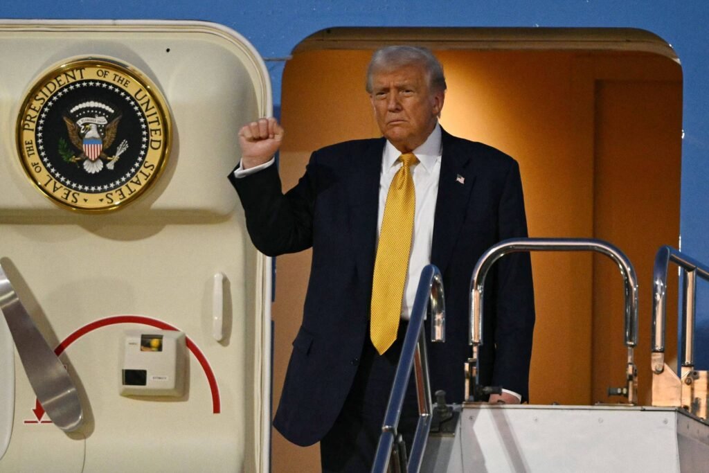 Trump volta a falar em concorrer a um terceiro mandato