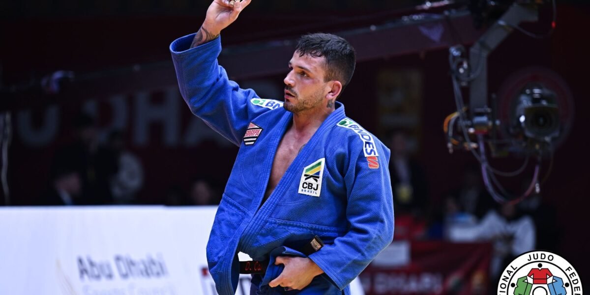 Daniel Cargnin conquista bronze no Grand Slam de judô de