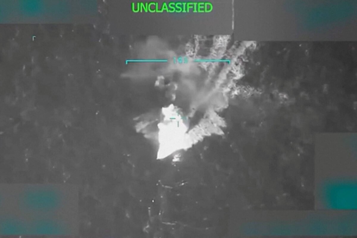 EUA ordenaram 'matar todos' em ataque a barco no Caribe