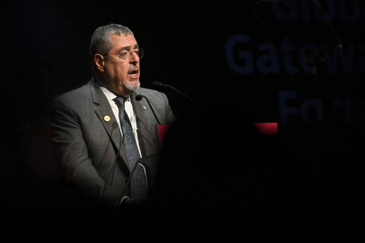 Fuga em presídio agrava crise política na Guatemala - 14/11/2025