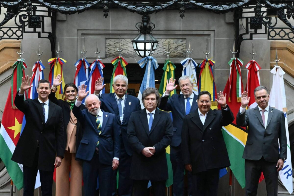 Governo Lula muda cúpula do Mercosul para Foz do Iguaçu