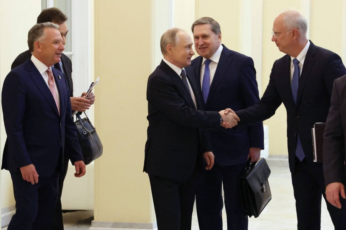 Negociador russo é fã dos EUA e nasceu em Kiev