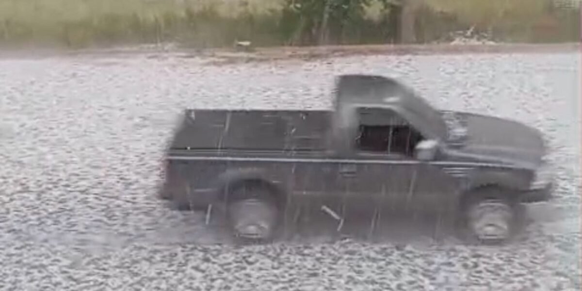 Queda de granizo atinge mais de 34 mil pessoas em