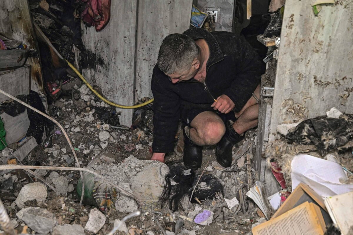 Ucrânia: Rússia evita falar sobre mudanças no plano de paz