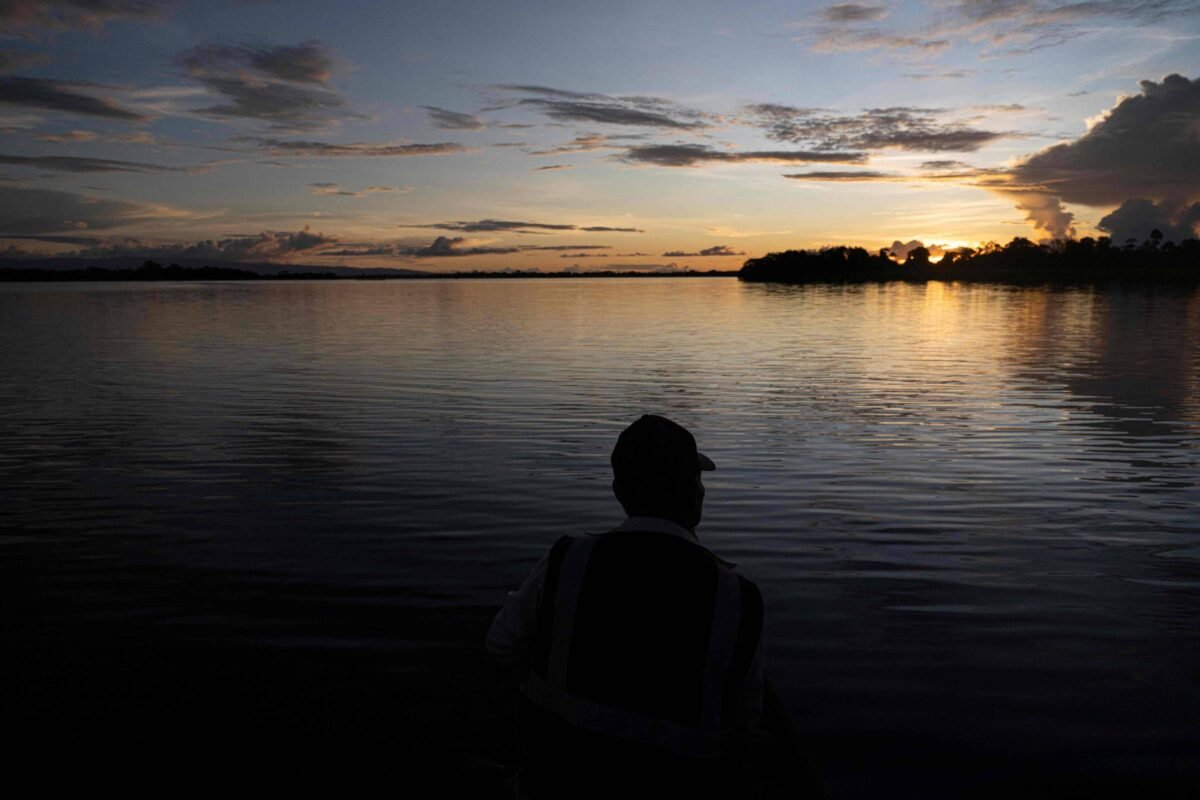 Deslizamento em porto no Peru deixa ao menos 12 mortos