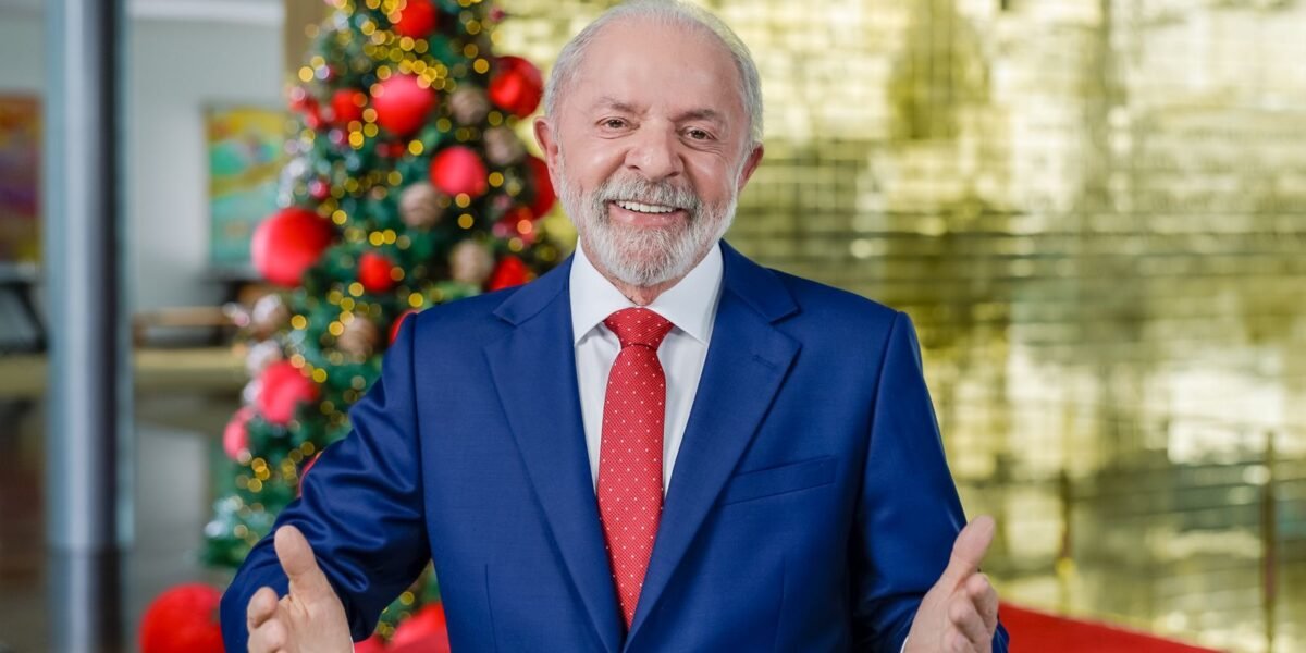 Lula faz balanço de ações e desafios: "povo brasileiro é