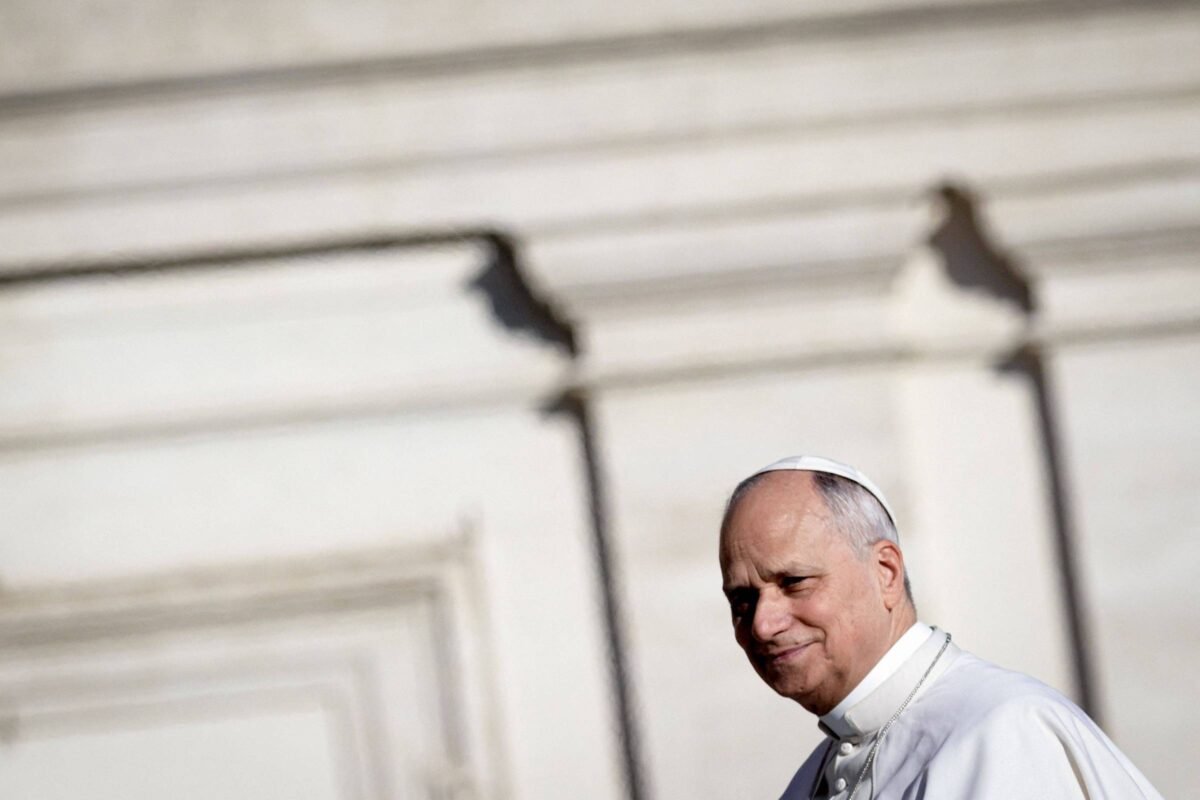 O que pensa papa Leão 14 sobre monogamia e casamento