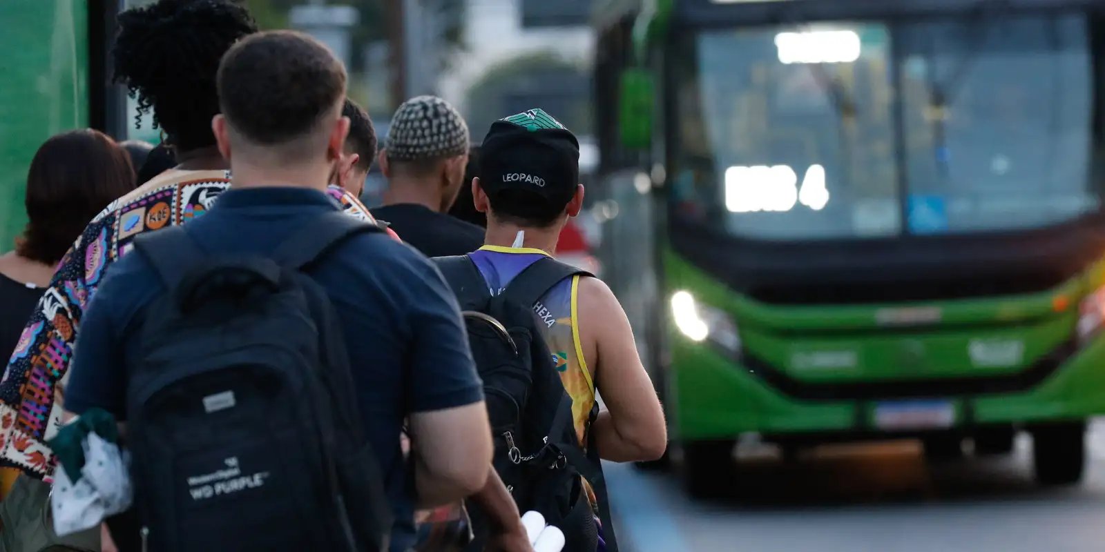 Passagem dos ônibus urbanos do Rio vai subir para R$