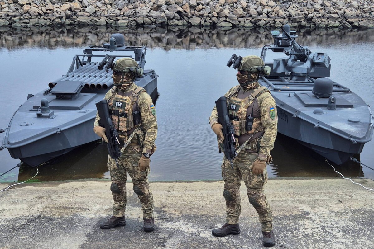 Romênia destrói drone naval da Ucrânia no mar Negro -