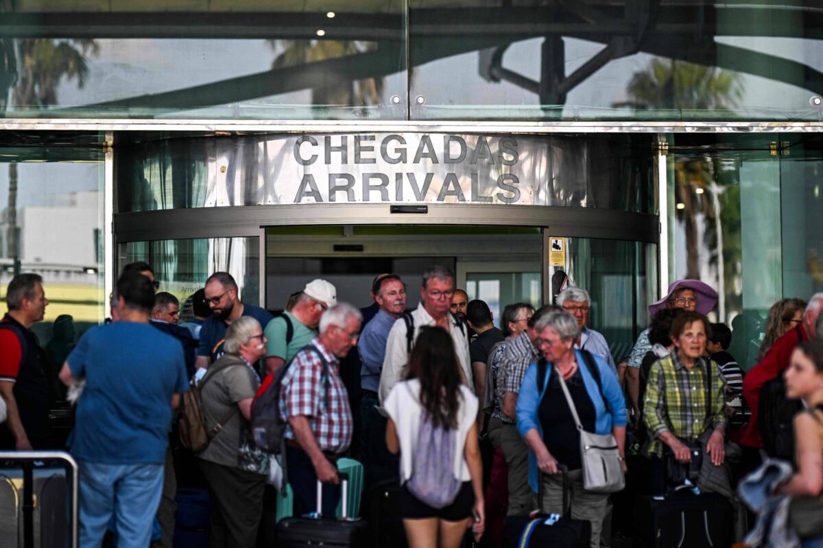 Sistema de controle de fronteiras é suspenso em Lisboa -