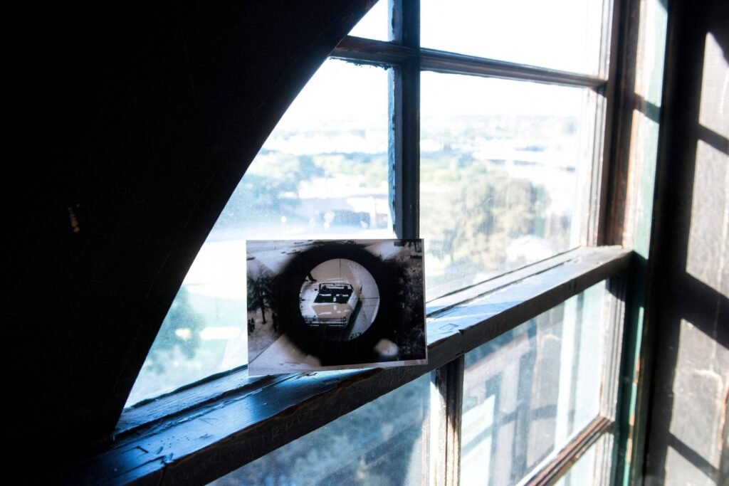 Teorias da conspiração são antigas, mas nunca foi tão fácil