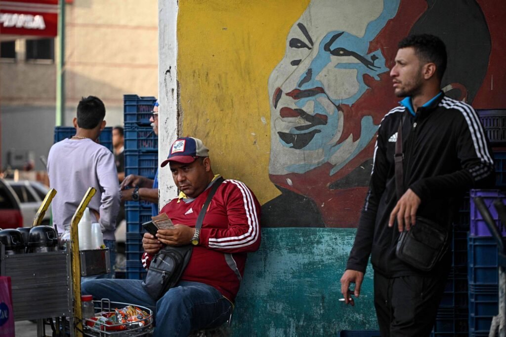 Venezuelanos fazem planos para caso de invasão dos EUA -