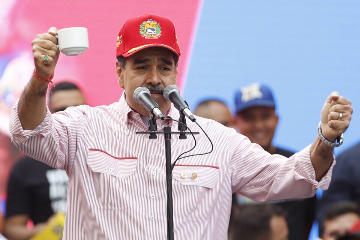 Vídeo: Maduro pede apoio a brasileiros em tensão com Trump