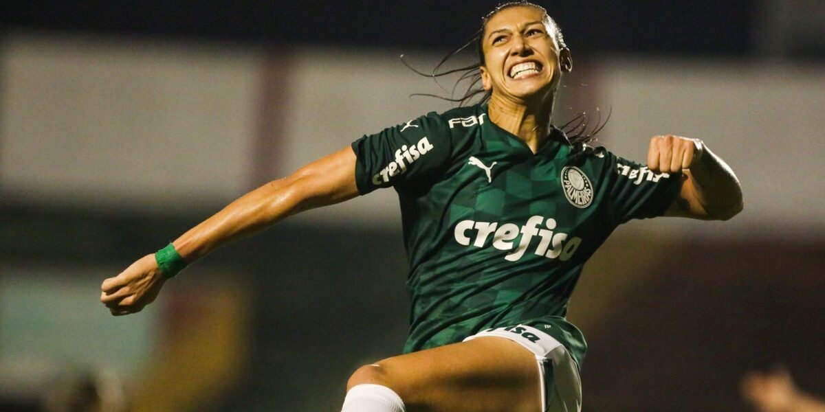 Após 2 anos nos EUA, Bia Zaneratto retorna ao Palmeiras