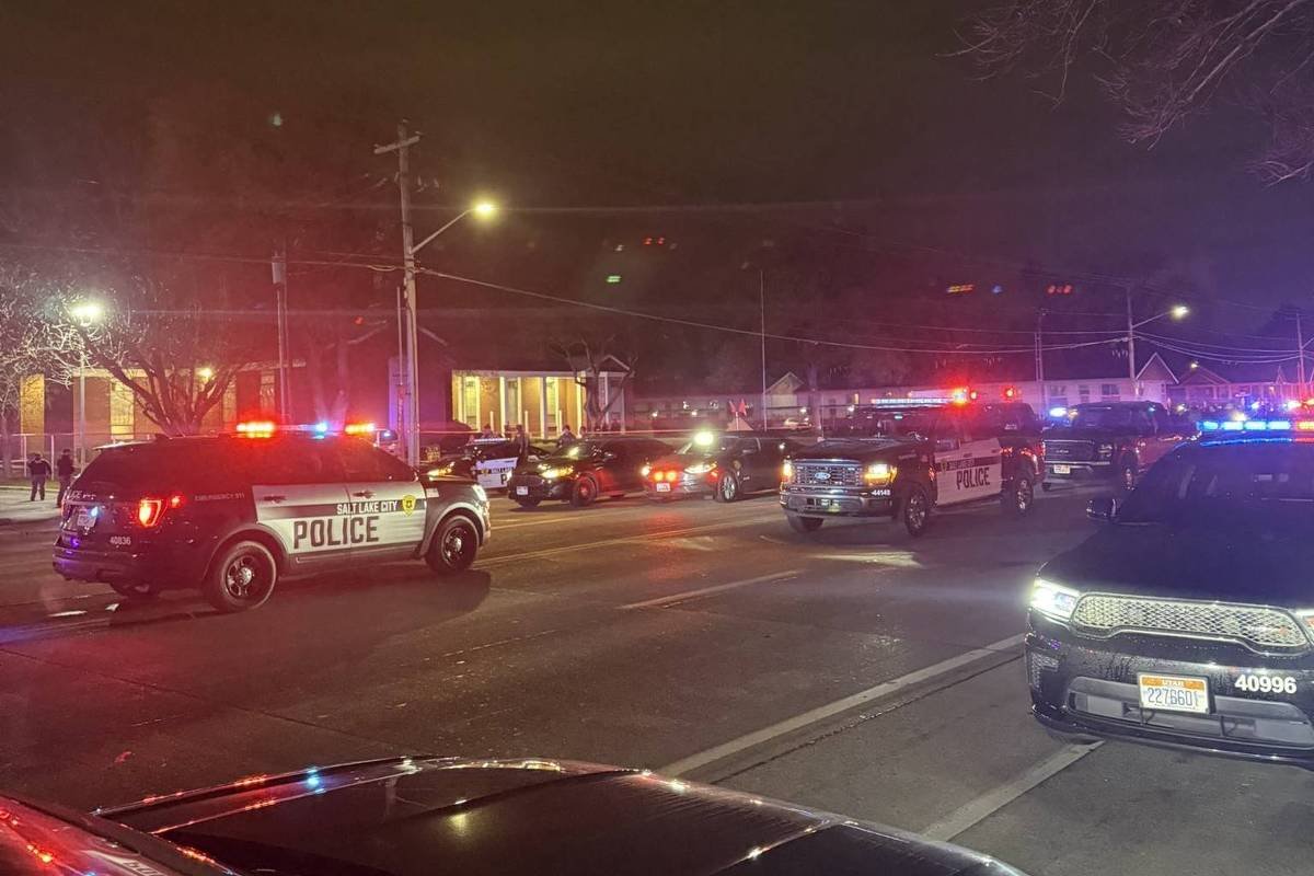 Dois morrem em tiroteio em igreja nos Estados Unidos -