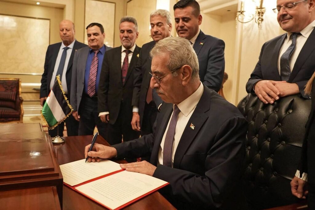 Gaza: Hamas diz estar pronto para transferir governo - 28/01/2026