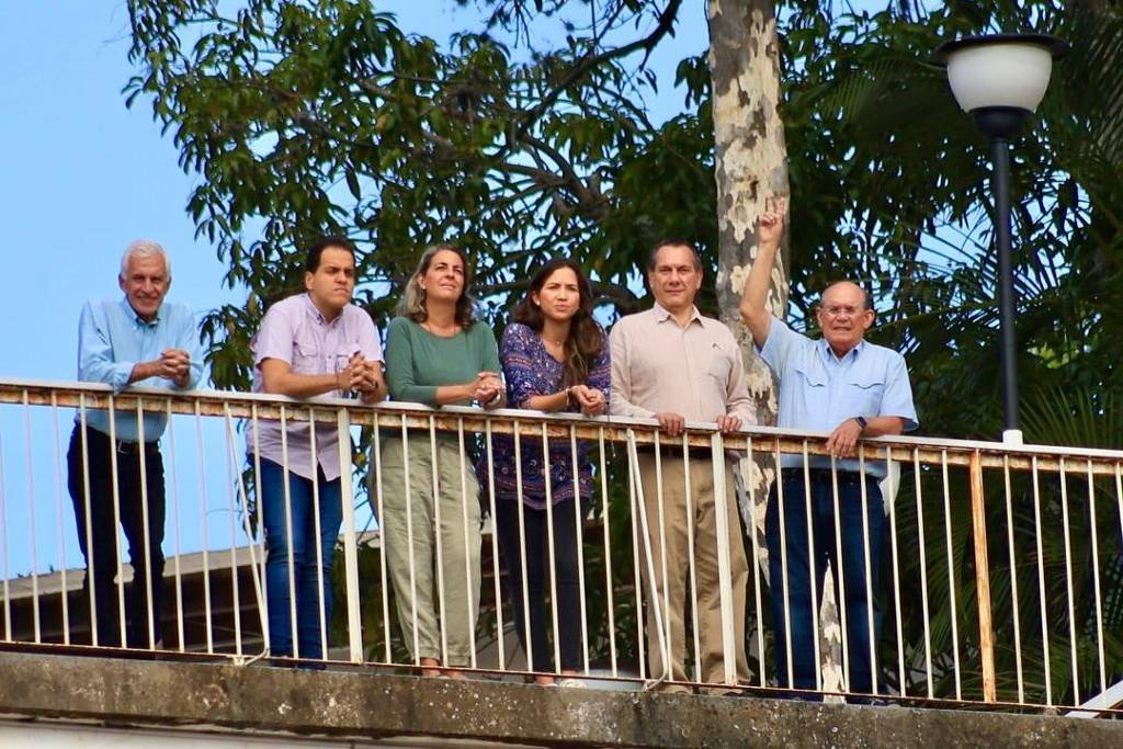 Governo Lula deixará embaixada da Argentina na Venezuela - 10/01/2026