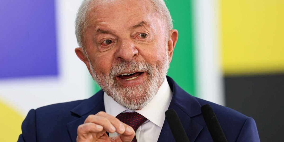 Lula sanciona Orçamento com veto a reajuste do Fundo Partidário