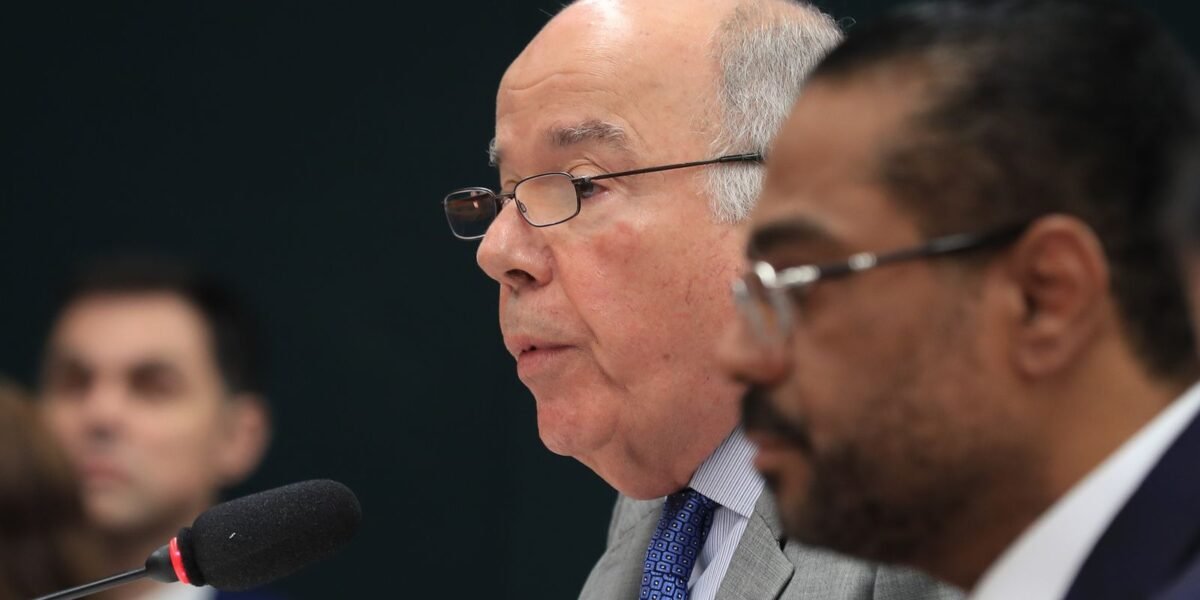 Mauro Vieira participa de reunião da Celac sobre crise na