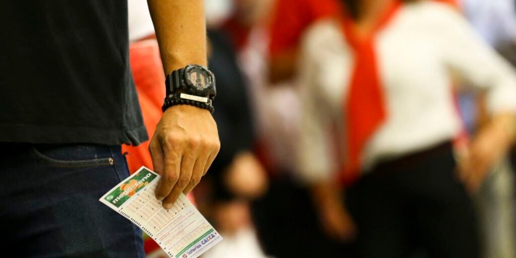 Mega-Sena acumula novamente e prêmio principal vai a R$ 115