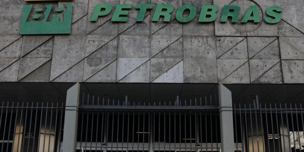 Petrobras reduz em 7,8% preço de venda do gás natural