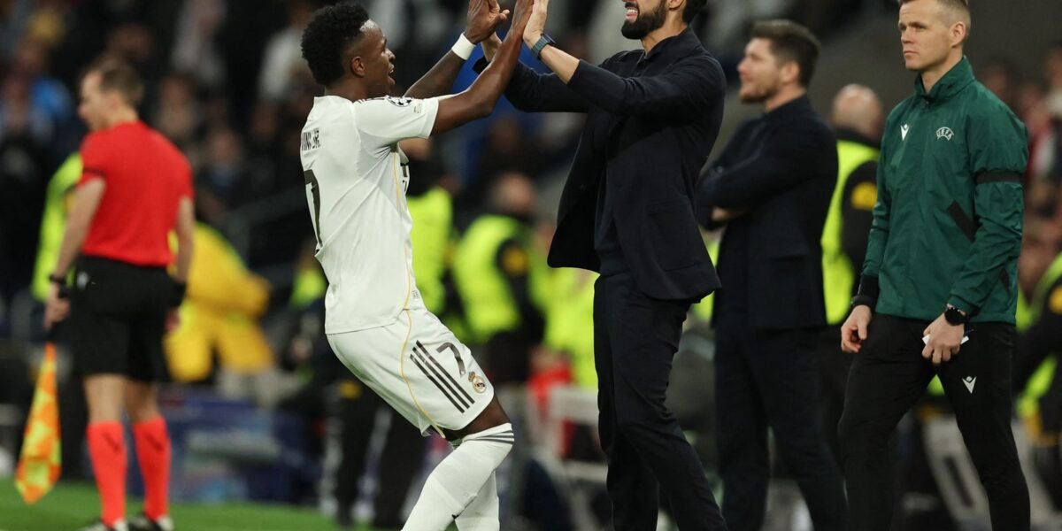 Vini Jr. comanda goleada do Real sobre Mônaco na Liga