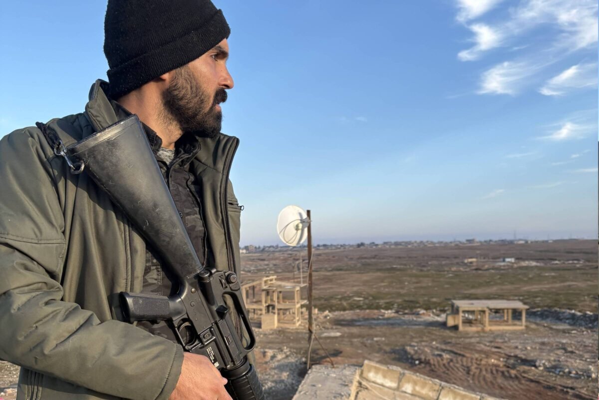 Violações de cessar-fogo entre curdos e Exército continuam - 27/01/2026