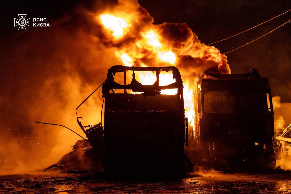 Zelenski diz que reunião com Rússia e EUA foi construtiva