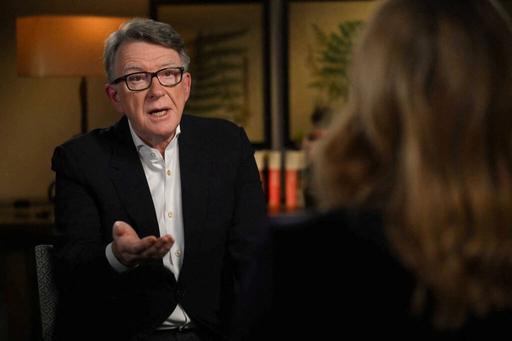 Caso Epstein: Peter Mandelson é preso em Londres - 23/02/2026