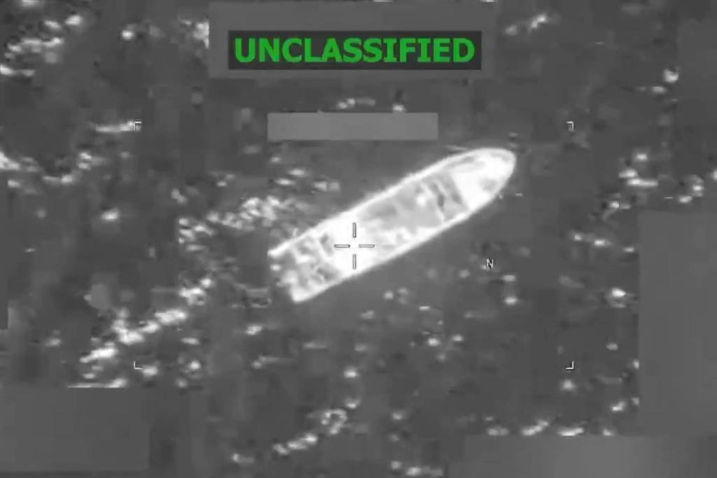 EUA atacam embarcação no Pacífico e matam mais três -