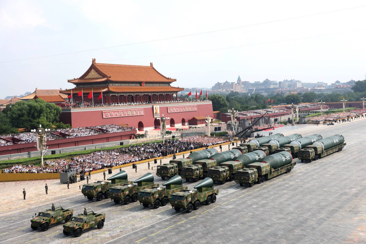 EUA e Rússia falam em tratado com mais potências nucleares