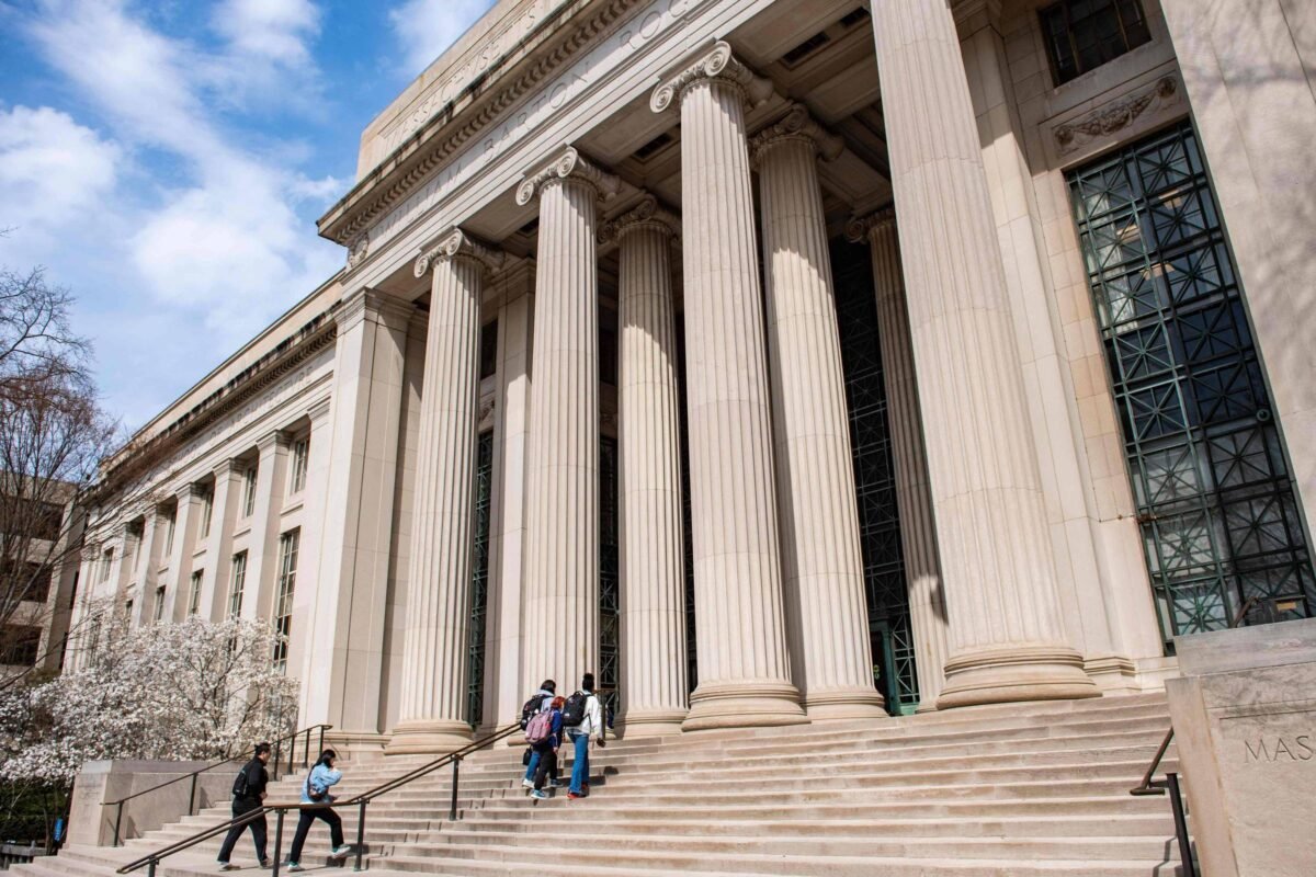 EUA: fim de ações afirmativas muda perfil de universidades -