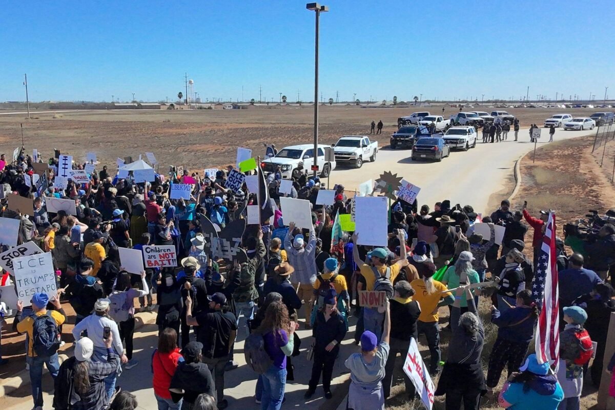 ICE: centro de detenção tem casos de sarampo - 02/02/2026