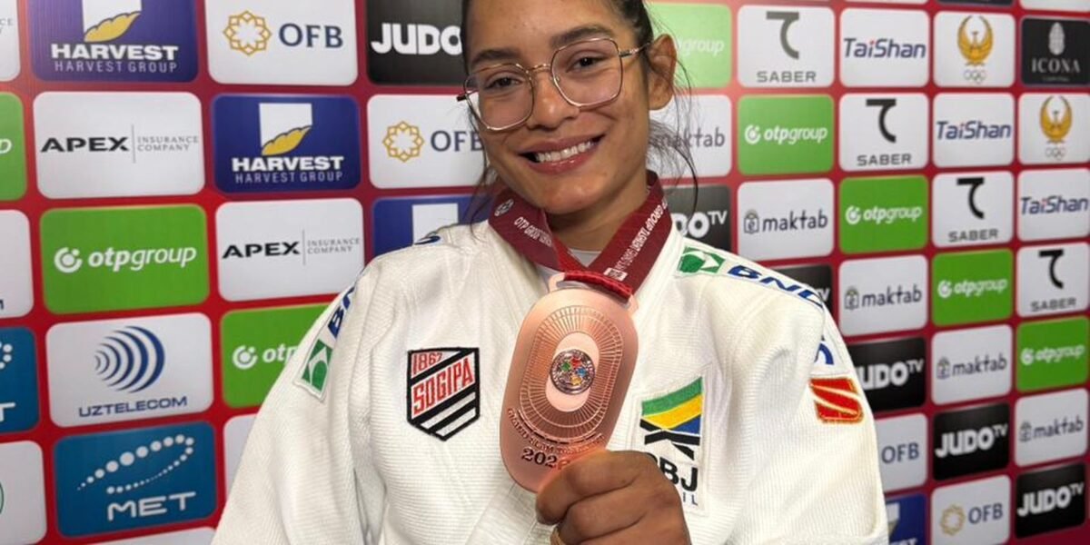 Jéssica Lima é bronze no 1º dia do Grand Slam
