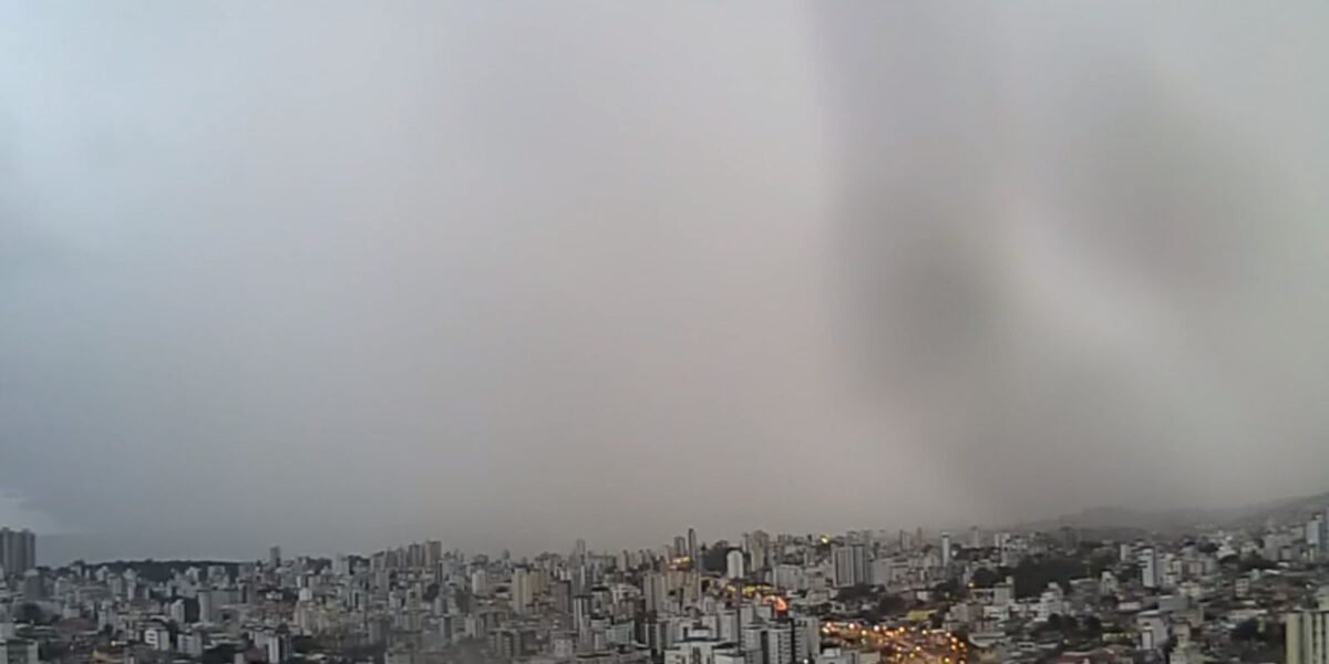 Minas Gerais tem alerta de perigo para tempestades e rajadas