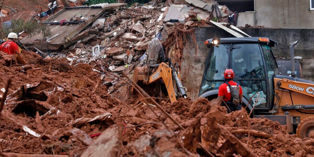 Número de mortos com as chuvas chega a 30 em