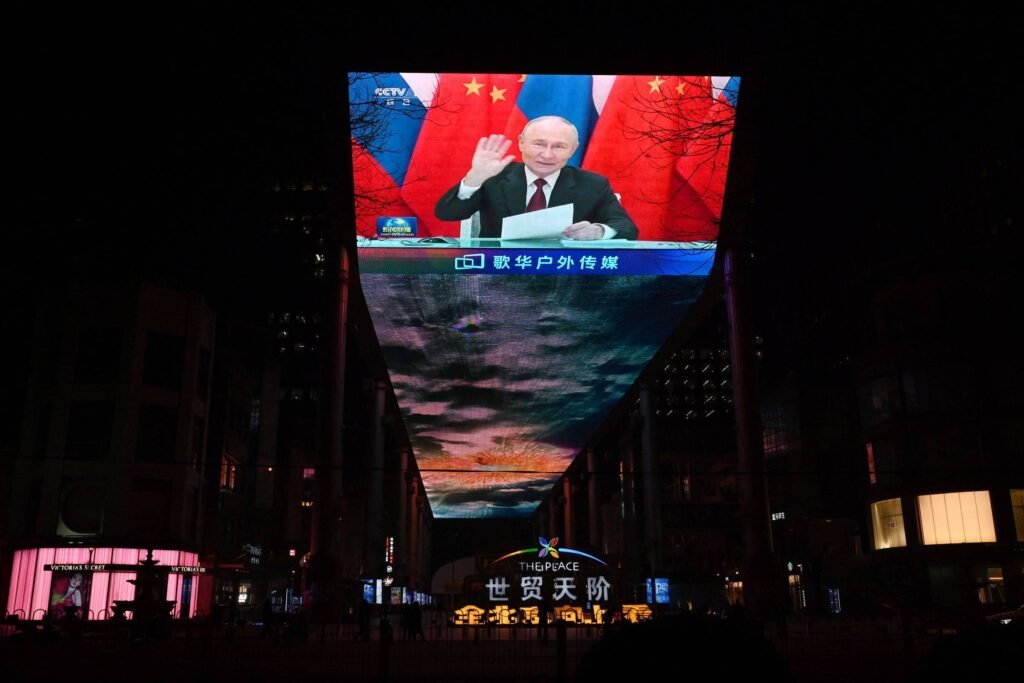 Putin exalta aliança de Rússia e China em ligação com