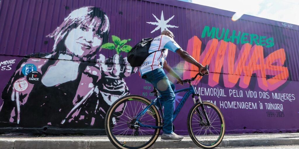 Ato contra feminicídio inaugura mural em homenagem a Tainara em