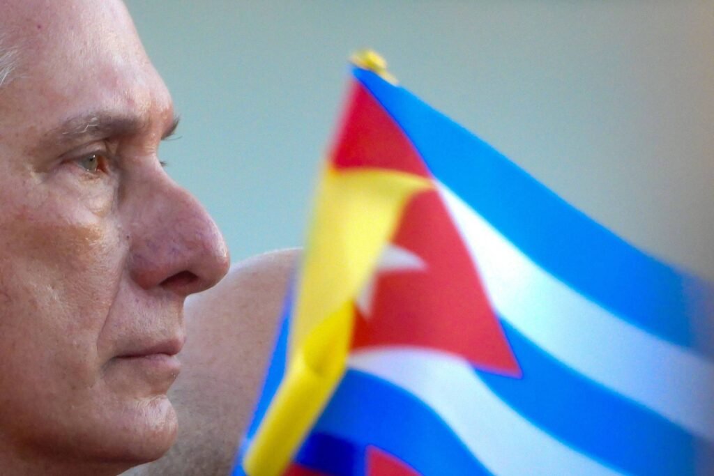 Cuba confirma negociações com os EUA por fim de bloqueio