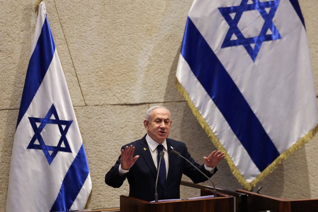 Em ano eleitoral, rivais de Netanyahu endurecem contra Irã -
