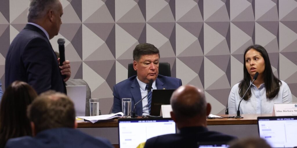 Ex-secretária do Careca do INSS diz que tinha acesso a