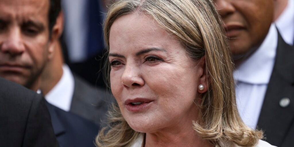 Gleisi confirma que deixa Secretaria de Relações Institucionais dia 31