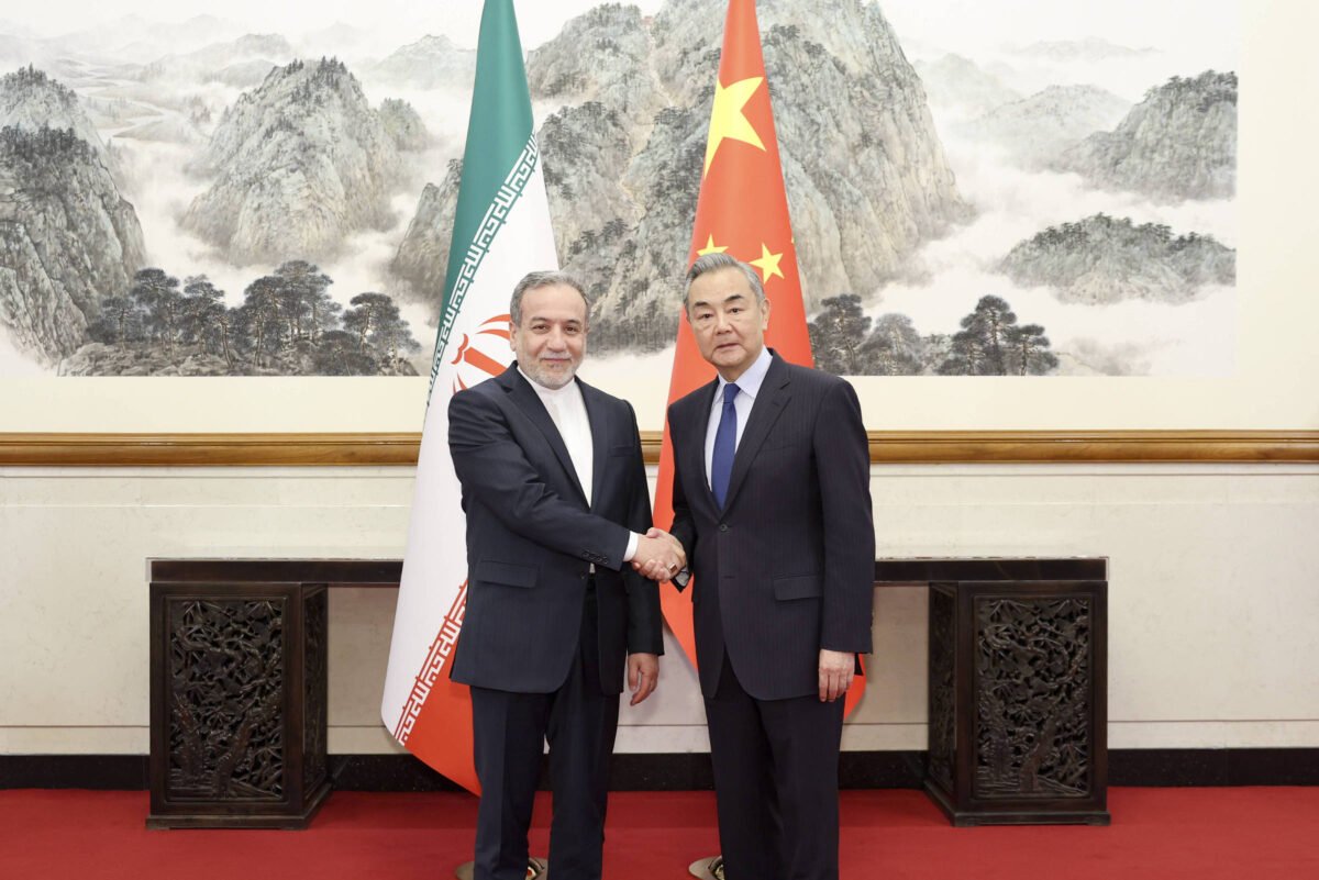 Guerra no Irã testa influência da China no Oriente Médio