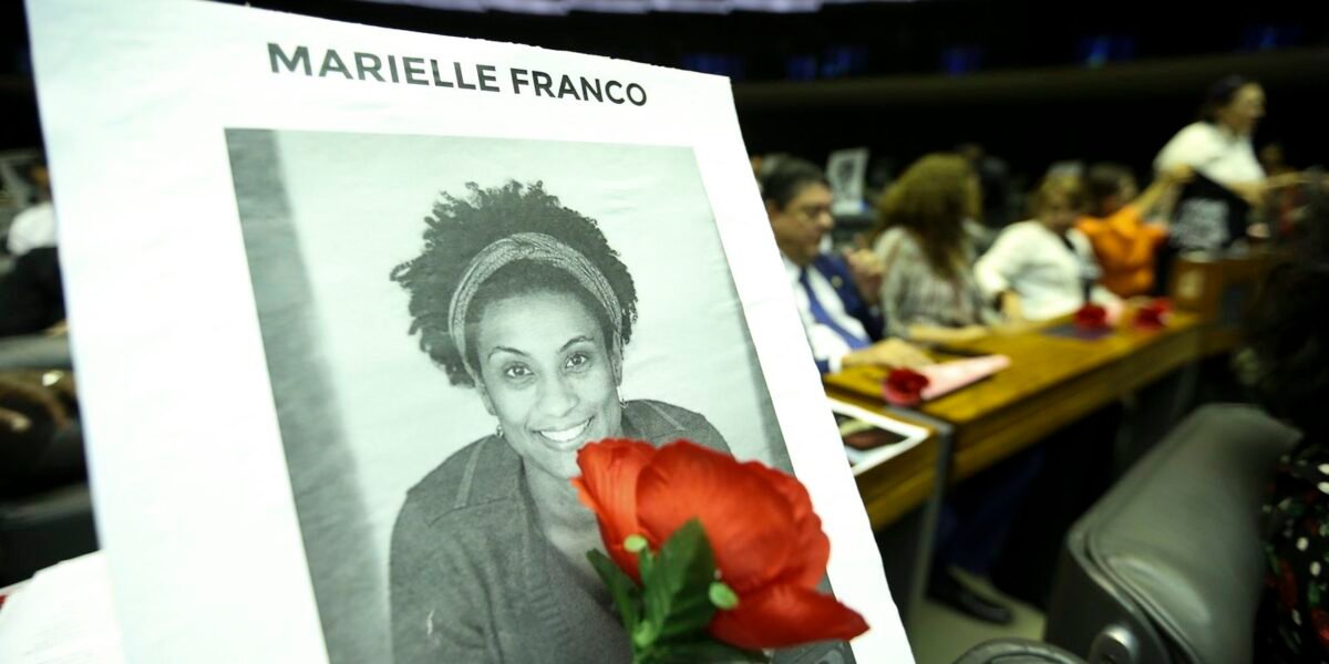 Missa relembra os oito anos do assassinato de Marielle e